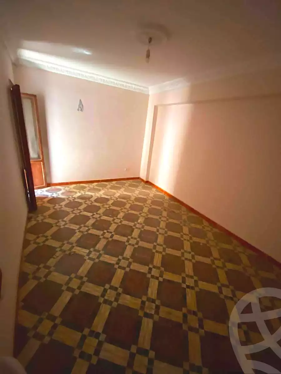 https://aqarmap.com.eg/en/listing/7183069-for-sale-alexandria-new-miami-eskot