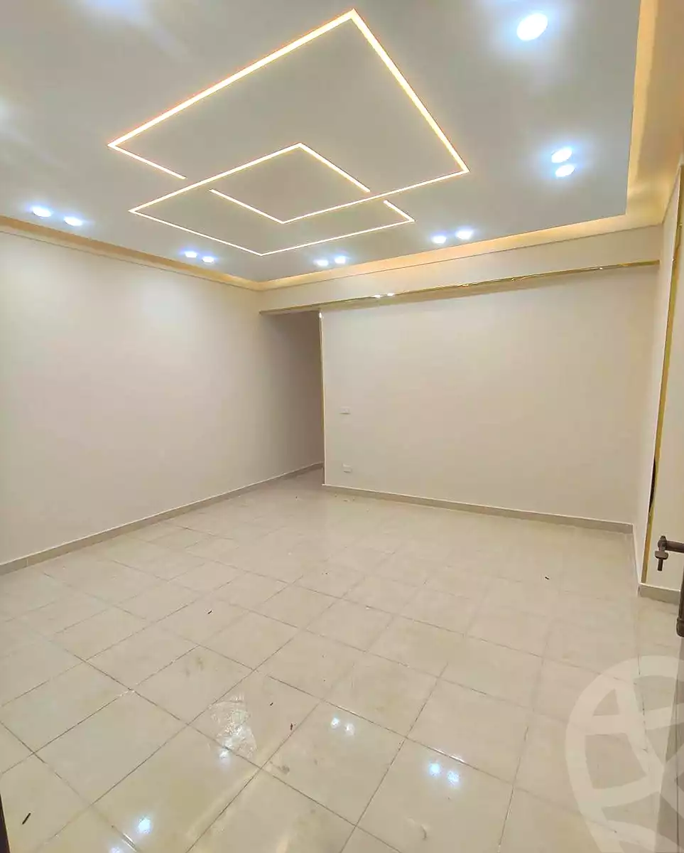 https://aqarmap.com.eg/ar/listing/7183106-for-sale-alexandria-miami-street-57