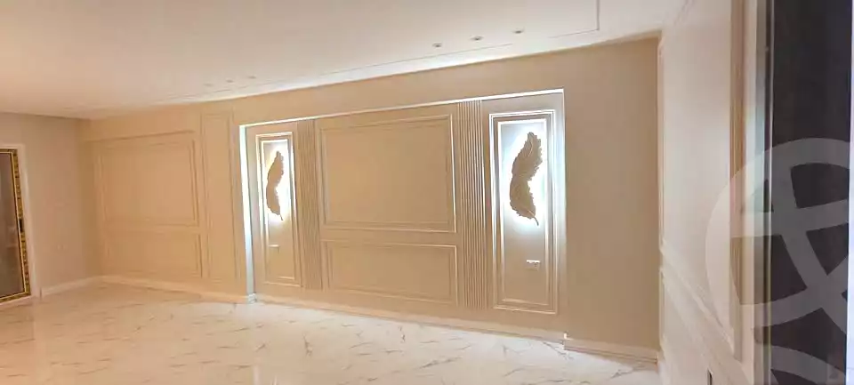 https://aqarmap.com.eg/ar/listing/7183579-for-sale-alexandria-al-agamy-el-hanouvel