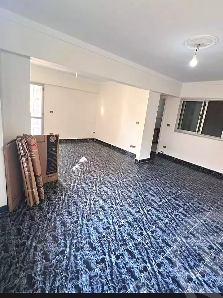https://aqarmap.com.eg/ar/listing/7183601-for-rent-alexandria-fyktwry-shr-jml-bd-lnsr