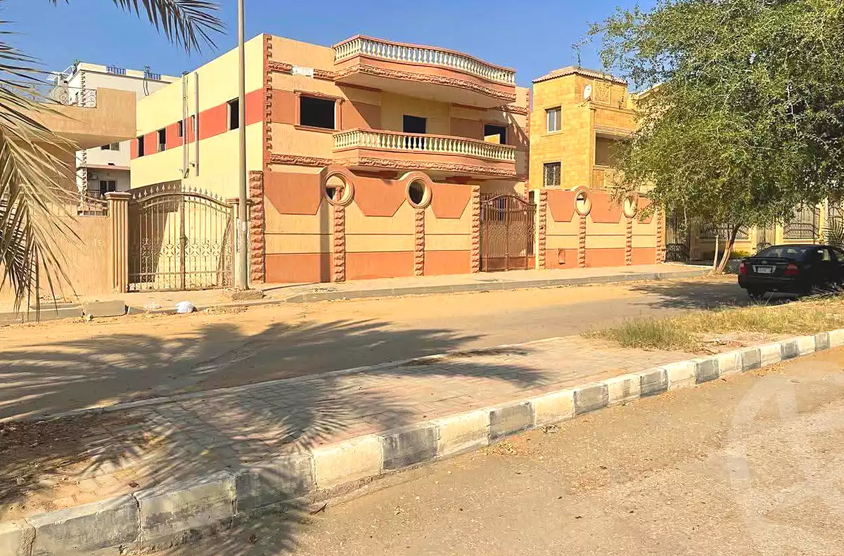 https://aqarmap.com.eg/ar/listing/7183652-for-sale-cairo-badr-city-hai-el-ashgar-featured-neighborhood