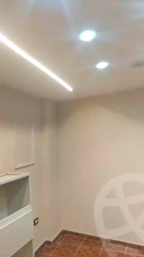 https://aqarmap.com.eg/ar/listing/7183815-for-sale-alexandria-al-agamy-el-hanouvel-el-warsha-st
