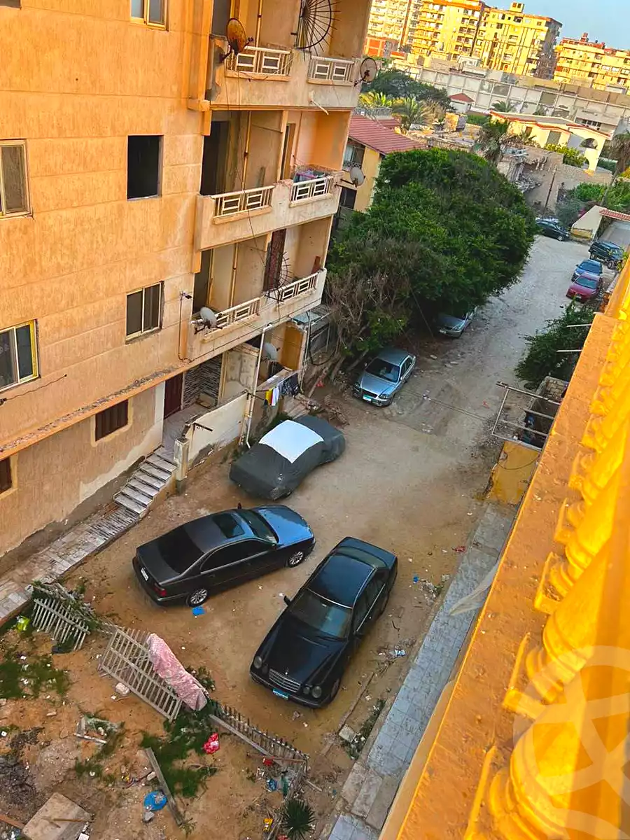 https://aqarmap.com.eg/en/listing/7183825-for-sale-alexandria-al-agamy-lbytsh-bianchiii