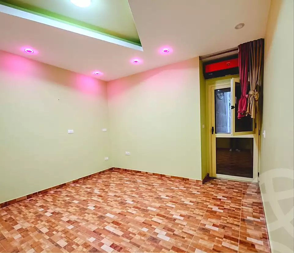 https://aqarmap.com.eg/en/listing/7183837-for-sale-alexandria-ganaklis