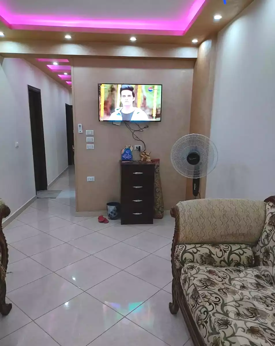 https://aqarmap.com.eg/en/listing/7183859-for-rent-cairo-el-haram-shareaa-khatem-el-morsalen