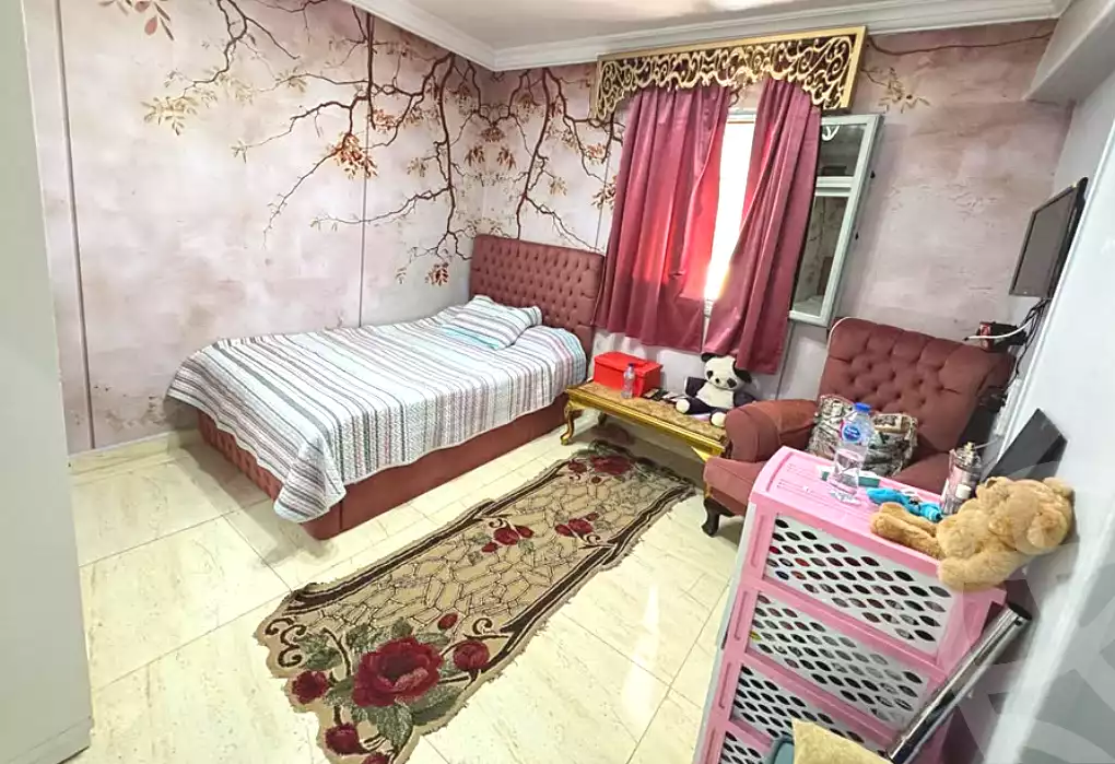 https://aqarmap.com.eg/en/listing/7183880-for-sale-alexandria-moharram-bey-ali-al-askandarani-st