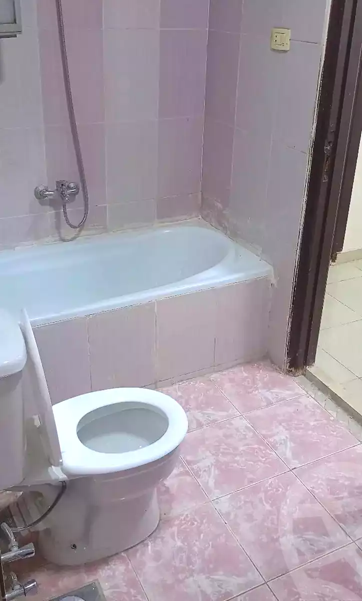 https://aqarmap.com.eg/ar/listing/7183944-for-sale-alexandria-sydy-bshr-sydy-bshr-bhry