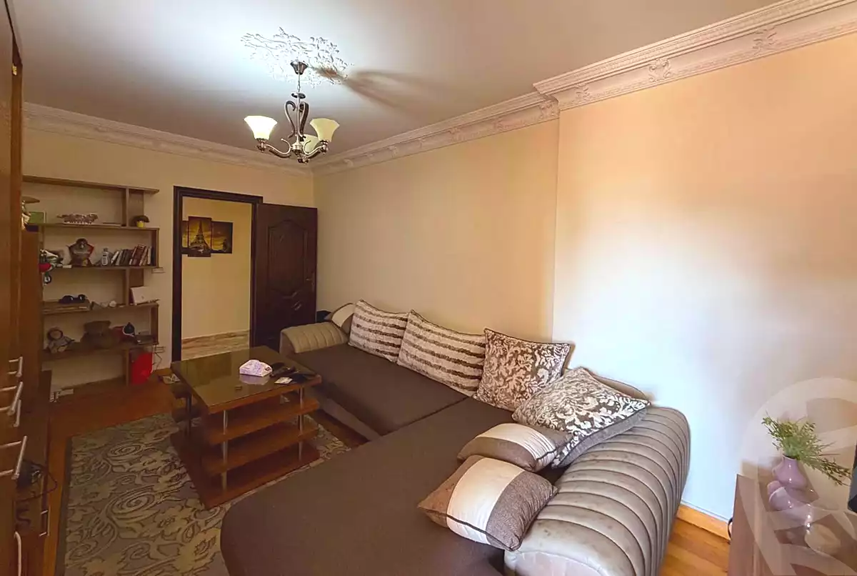 https://aqarmap.com.eg/en/listing/7184013-for-sale-alexandria-camp-cesar-port-said-street