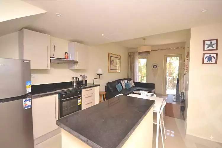 2 BR Penthouse in Veranda, photo 13 of 18
