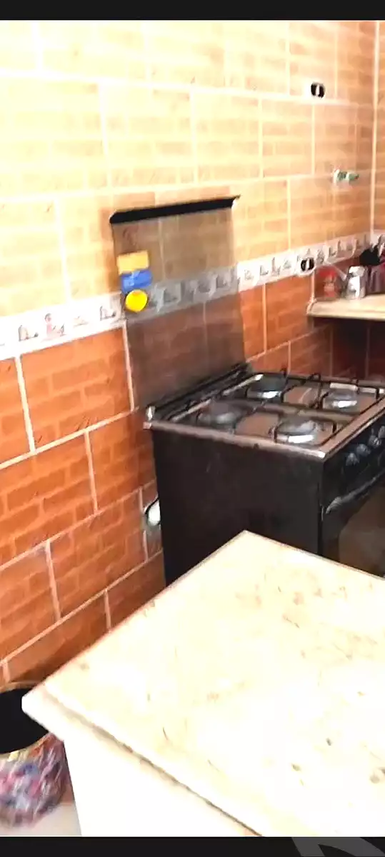 https://aqarmap.com.eg/en/listing/7184380-for-rent-alexandria-al-agamy-el-hanouvel-hussein-waly-st