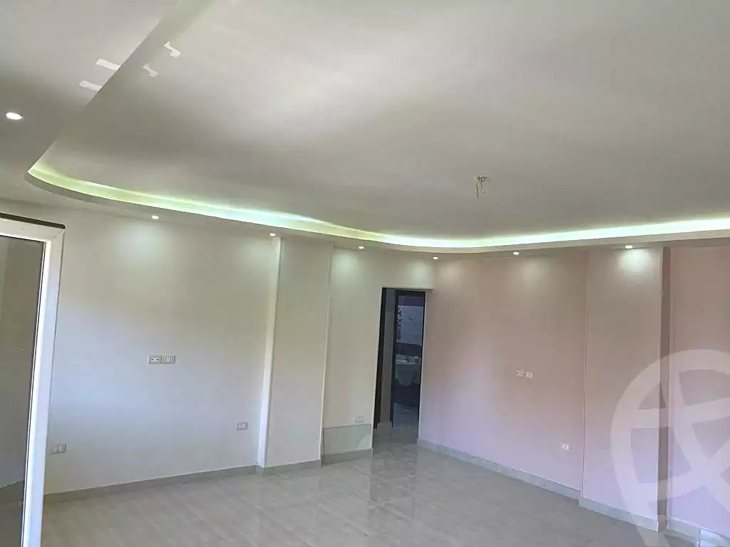 https://aqarmap.com.eg/ar/listing/7184658-for-sale-cairo-6th-of-october-hadaeq-october-compounds-el-fardoos-city