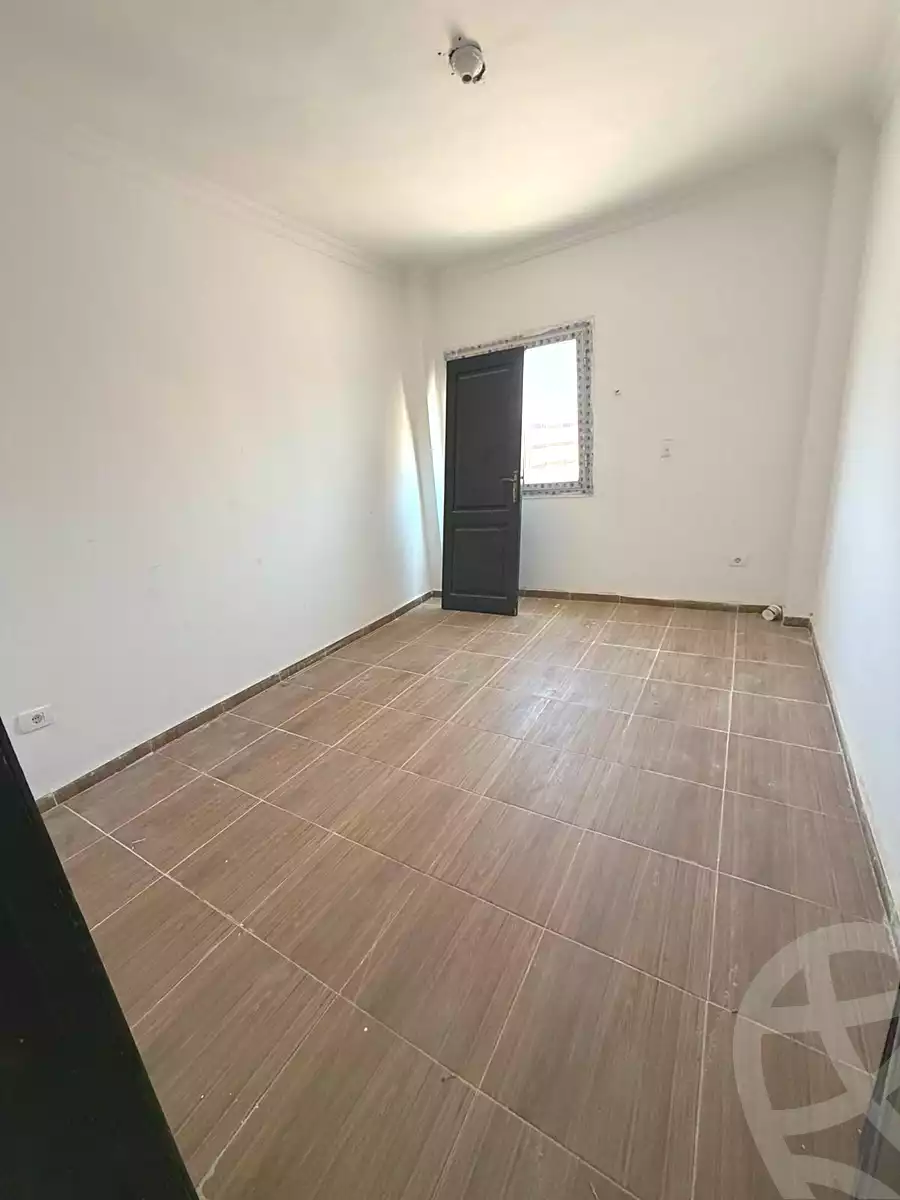 https://aqarmap.com.eg/en/listing/7184679-for-sale-cairo-6th-of-october-hadaeq-october-skn-msr