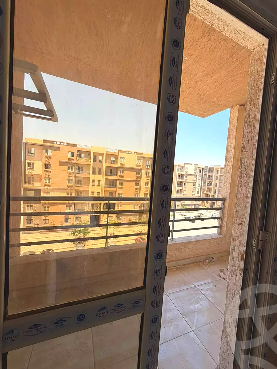 https://aqarmap.com.eg/en/listing/7184679-for-sale-cairo-6th-of-october-hadaeq-october-skn-msr