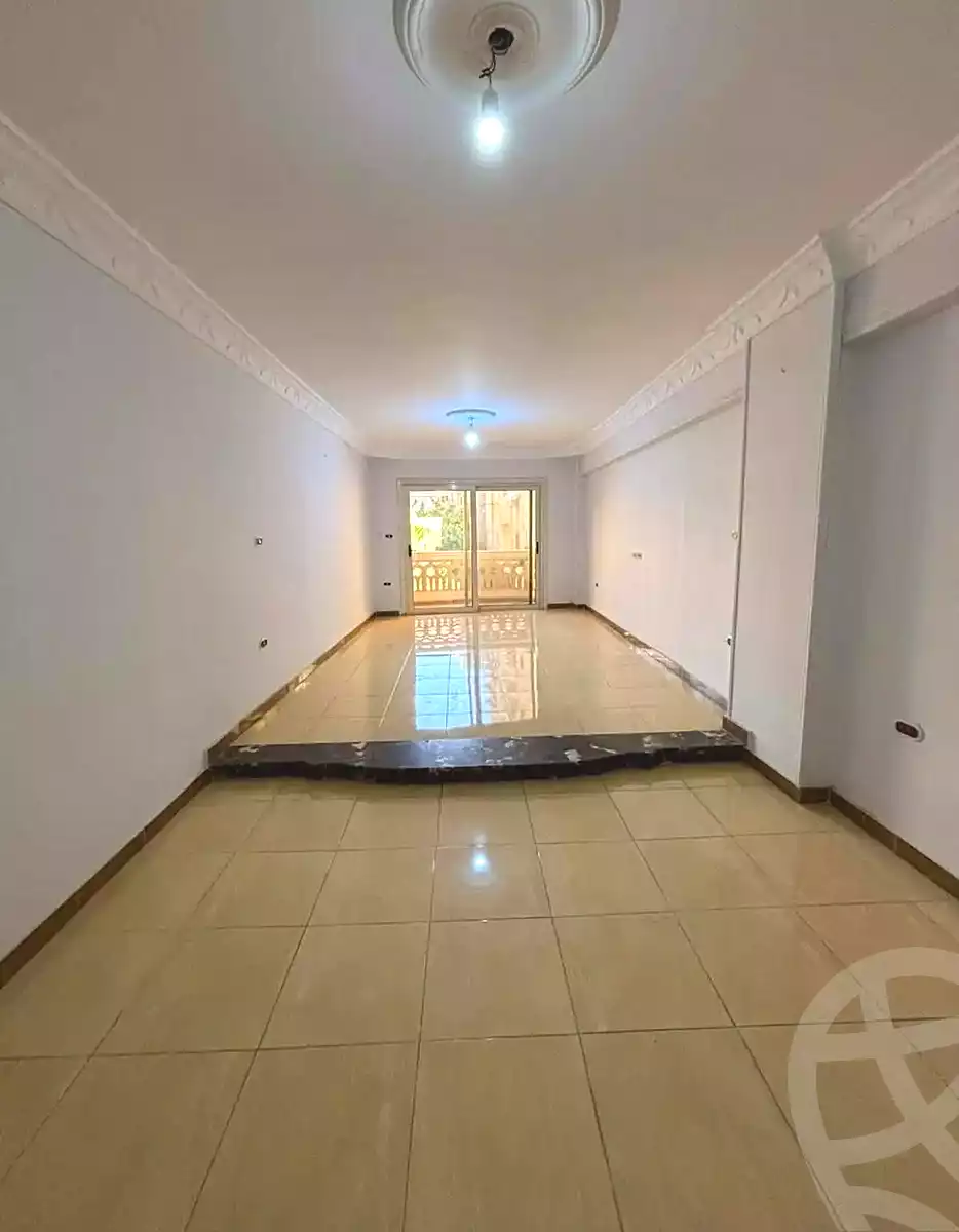 https://aqarmap.com.eg/ar/listing/7184683-for-sale-alexandria-al-agamy-lbytsh-mohamed-el-fardi-st