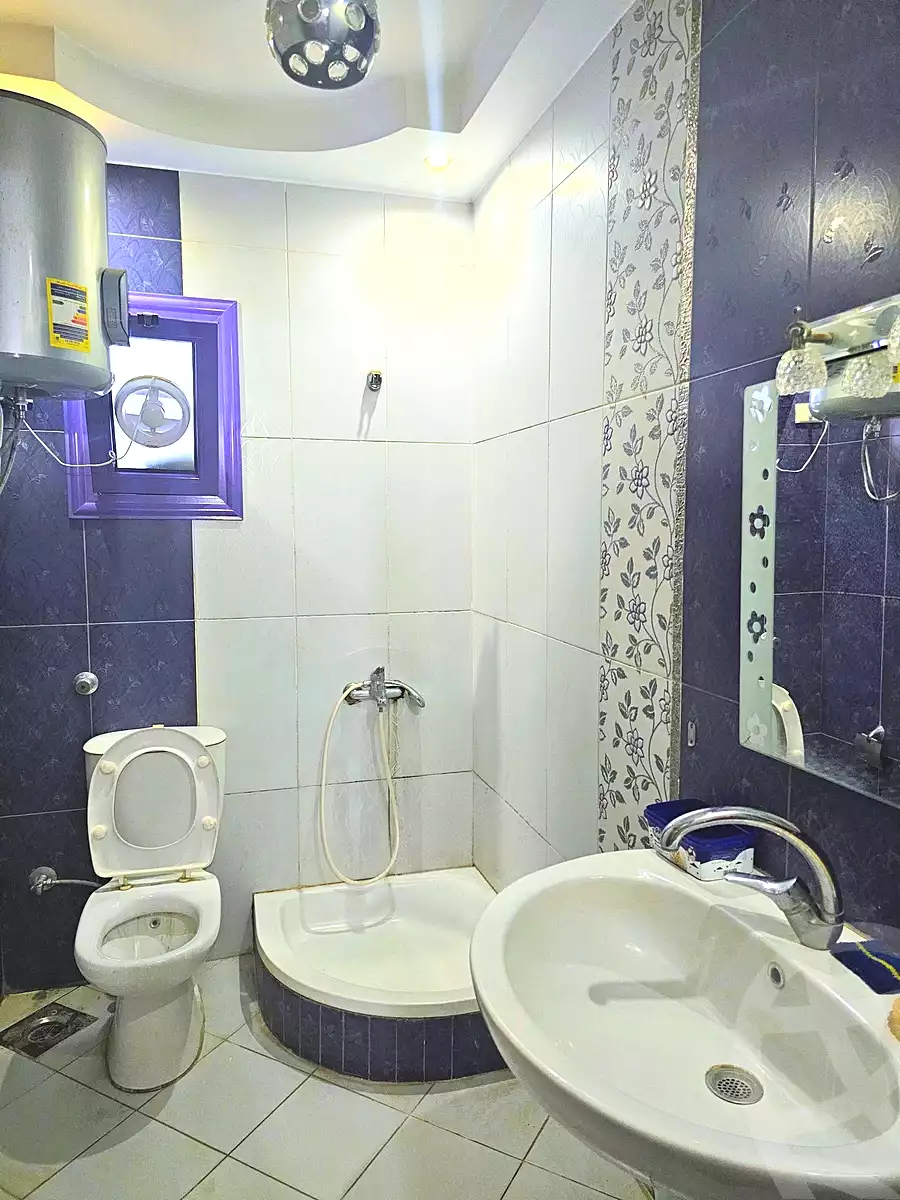 https://aqarmap.com.eg/en/listing/7184719-for-sale-cairo-elnozha-mohammed-kamel-hussein-st