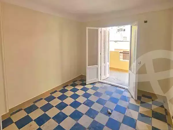 https://aqarmap.com.eg/en/listing/7184809-for-sale-alexandria-sydy-bshr-sydy-bshr-bhry-shr-khld-bn-lwlyd
