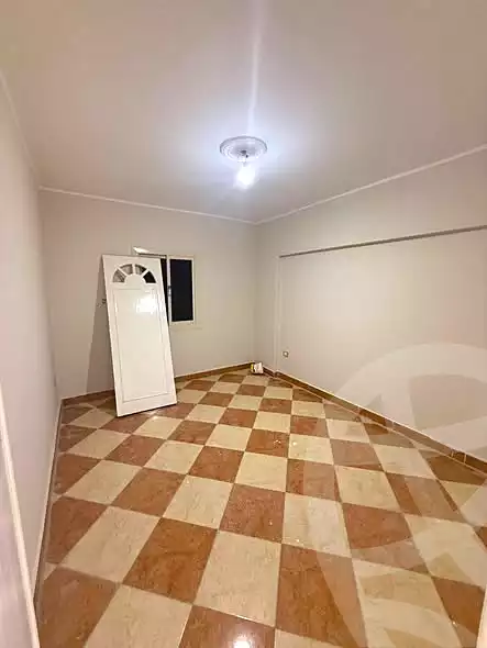 https://aqarmap.com.eg/ar/listing/7184831-for-sale-cairo-helwan-helwan-el-sharkeya-latif-basha-st