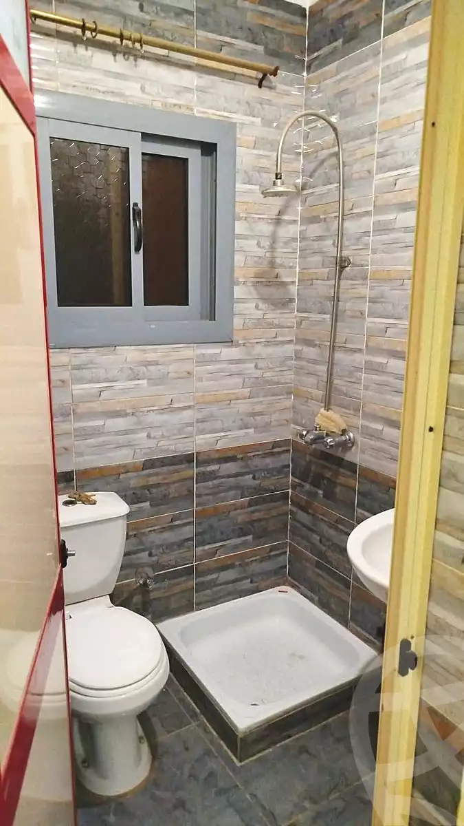 https://aqarmap.com.eg/en/listing/7184940-for-sale-cairo-helwan-helwan-el-sharkeya-gaafar-st