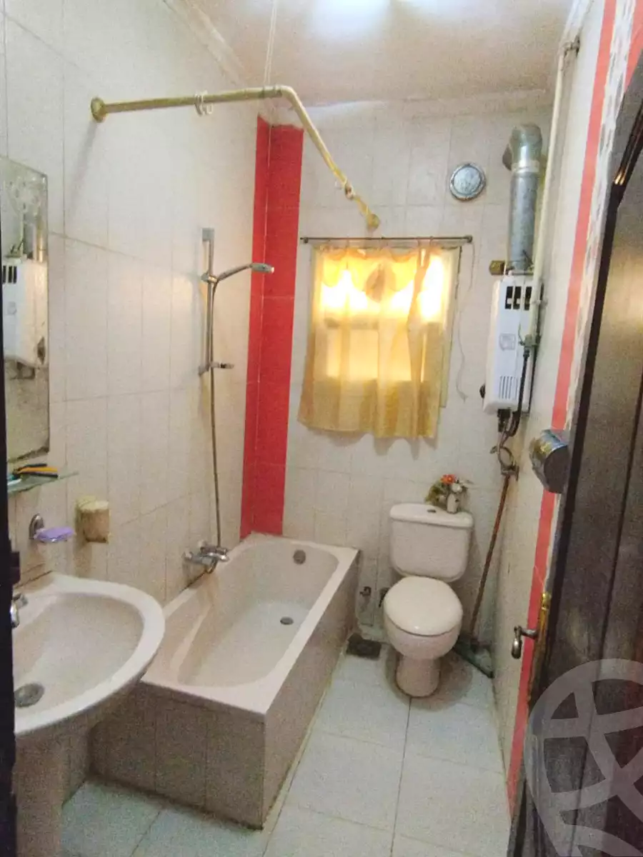 https://aqarmap.com.eg/ar/listing/7184964-for-sale-cairo-new-cairo-el-narges-el-narges-omarat-mohamed-sabry-abu-alam-st