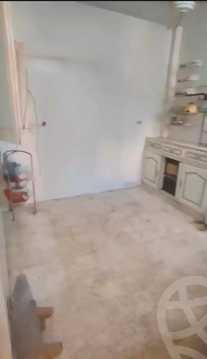 https://aqarmap.com.eg/ar/listing/7185356-for-sale-alexandria-el-asafra-shr-45