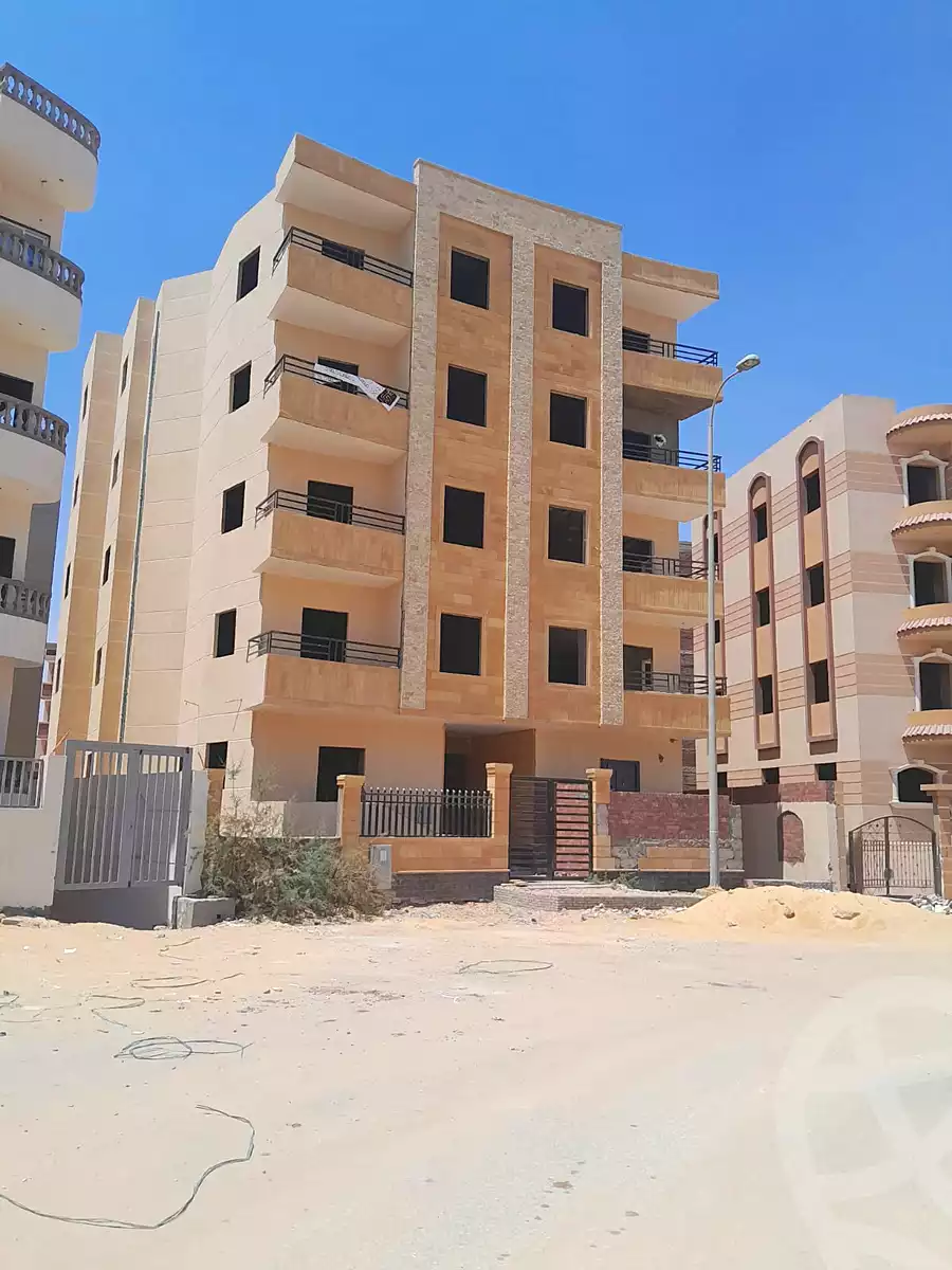 https://aqarmap.com.eg/en/listing/7185502-for-sale-cairo-6th-of-october-hadaeq-october-lmntq-lsyhy-b