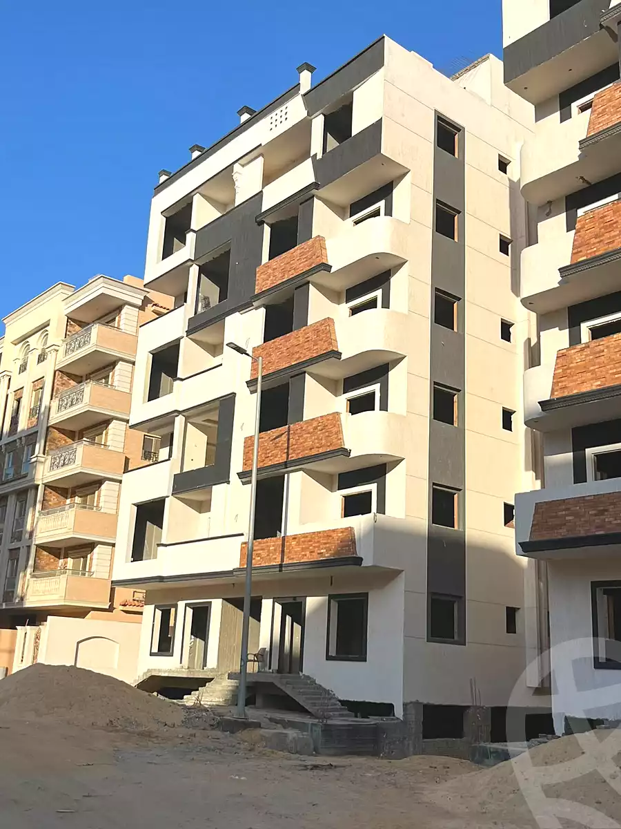 https://aqarmap.com.eg/en/listing/7185502-for-sale-cairo-6th-of-october-hadaeq-october-lmntq-lsyhy-b