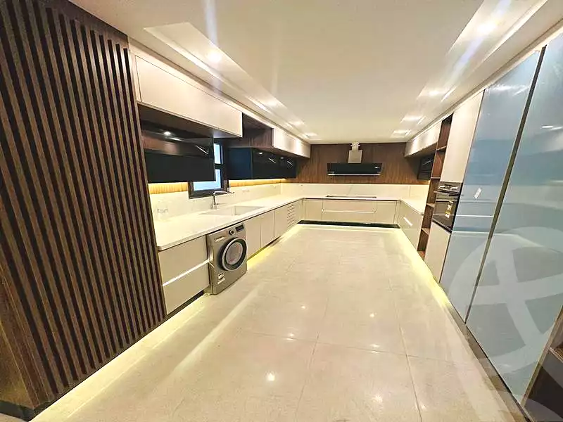 https://aqarmap.com.eg/en/listing/6858861-for-sale-cairo-el-shorouk-compounds-aljar-british-district-compound