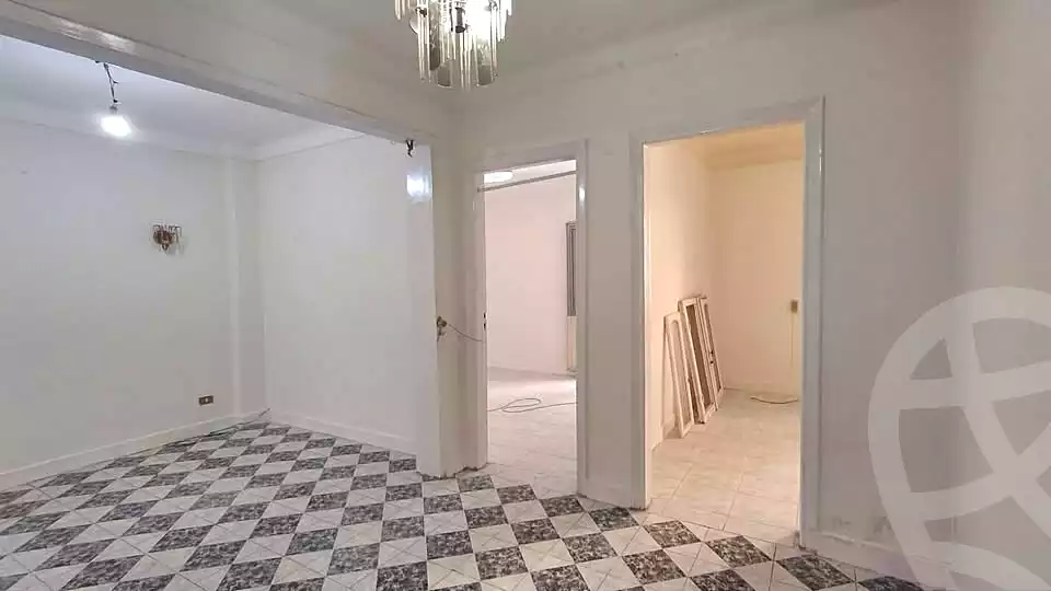 https://aqarmap.com.eg/ar/listing/7185800-for-sale-alexandria-miami-mahmoud-el-isawy-st