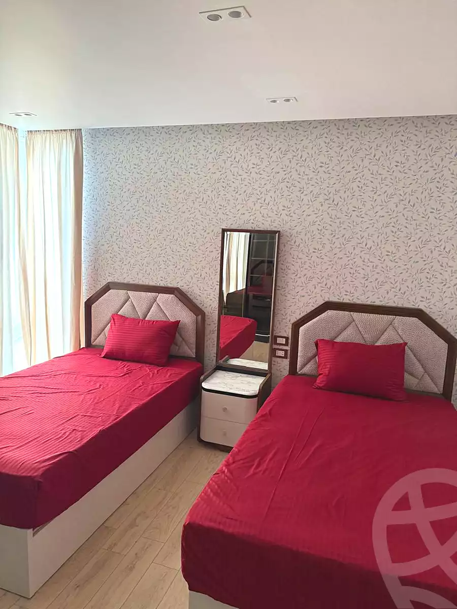 https://aqarmap.com.eg/en/listing/7185889-for-sale-cairo-new-cairo-compounds-galleria-moon-valley-compound-arabia