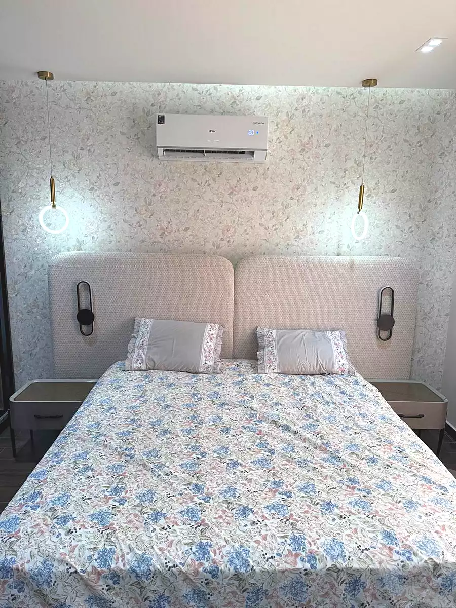 https://aqarmap.com.eg/en/listing/7185889-for-sale-cairo-new-cairo-compounds-galleria-moon-valley-compound-arabia