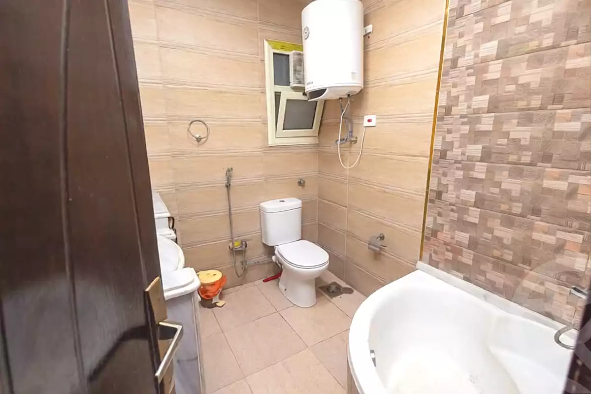https://aqarmap.com.eg/en/listing/7185902-for-sale-alexandria-el-asafra-shr-45