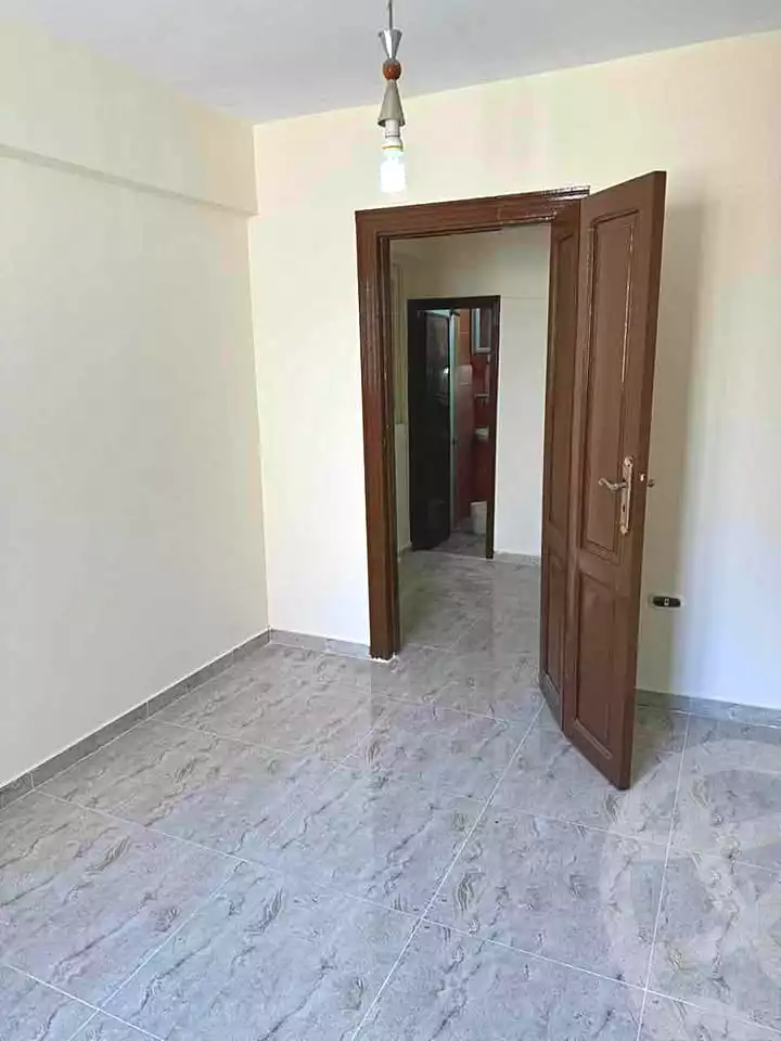 https://aqarmap.com.eg/en/listing/7185987-for-sale-alexandria-ganaklis