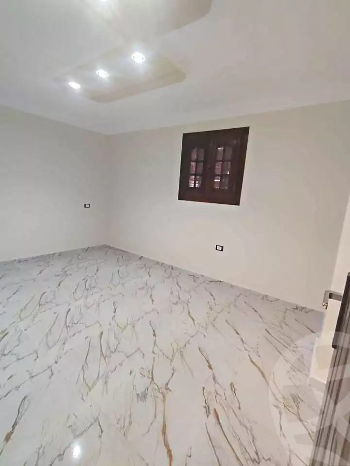 https://aqarmap.com.eg/ar/listing/7186166-for-sale-alexandria-bw-qyr-street-25