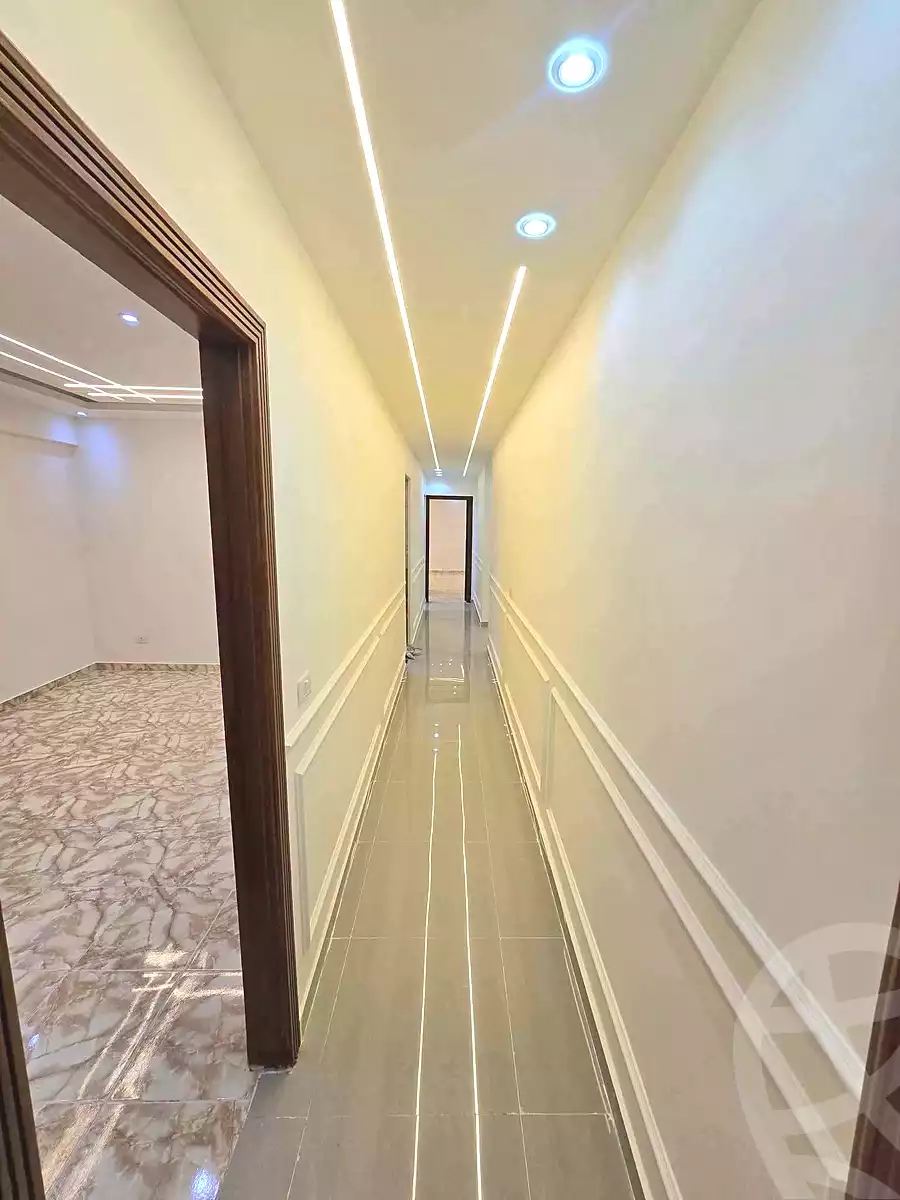 https://aqarmap.com.eg/en/listing/7186180-for-sale-alexandria-sydy-bshr-sydy-bshr-bhry-shr-khld-bn-lwlyd