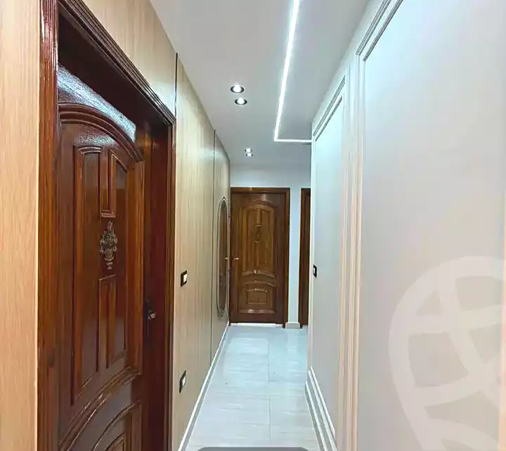 https://aqarmap.com.eg/ar/listing/7186368-for-sale-alexandria-al-agamy-lbytsh-shahr-al-assal-st