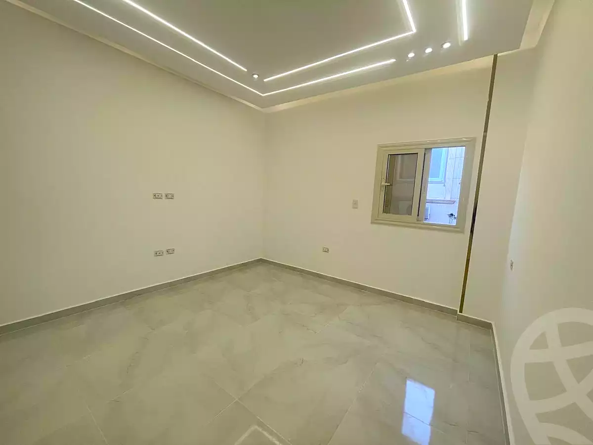 https://aqarmap.com.eg/ar/listing/7186496-for-sale-cairo-new-cairo-el-yassamin-el-yasmeen-7-el-shaikh-hassan-mamoun-st