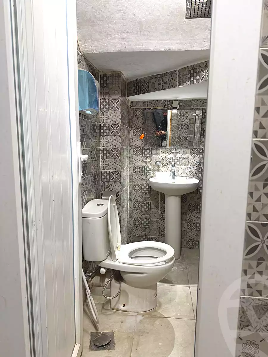https://aqarmap.com.eg/ar/listing/7148074-for-rent-cairo-new-cairo-90th-street-south-teseen-st