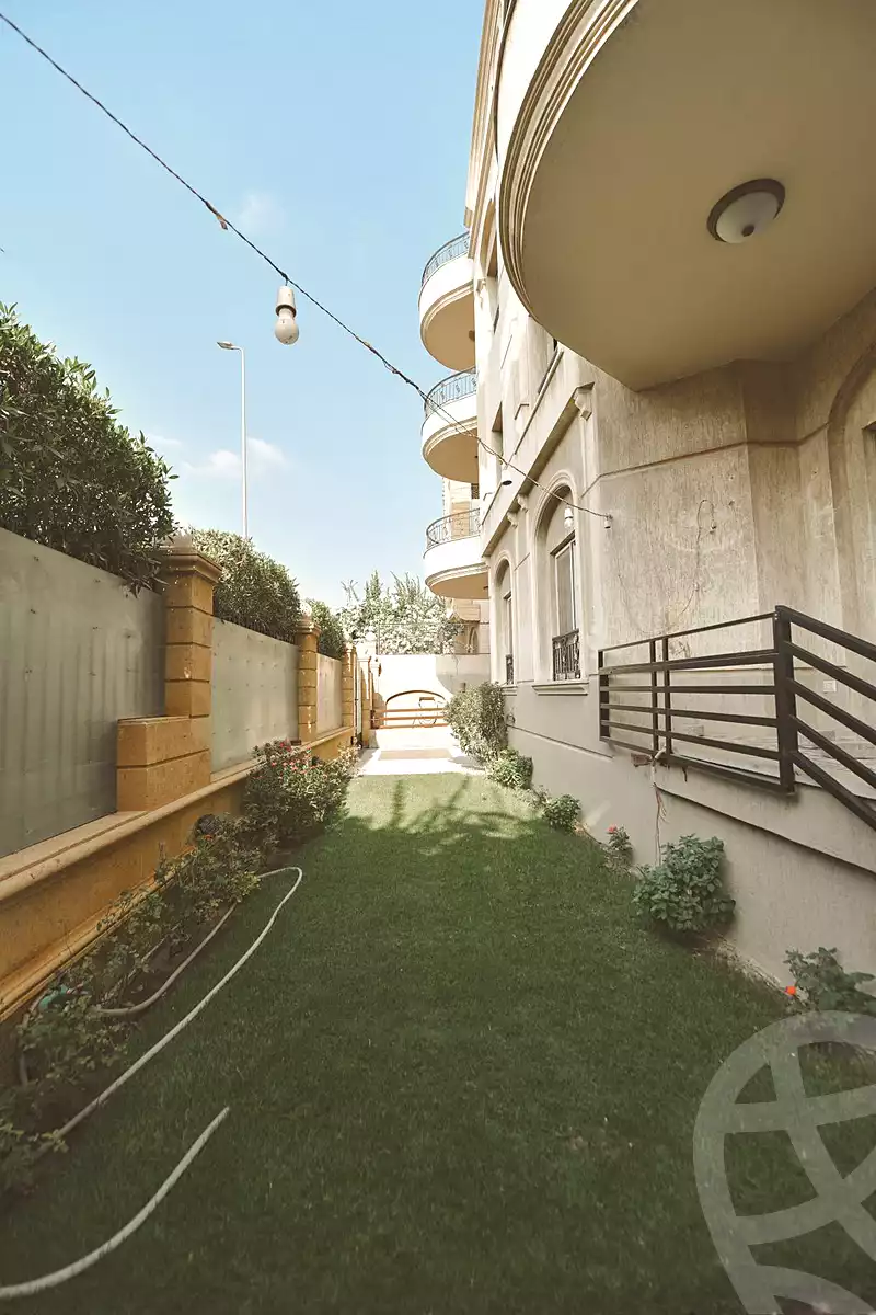 https://aqarmap.com.eg/ar/listing/7186568-for-sale-cairo-new-cairo-el-ahyaa-third-neighborhood-street-1