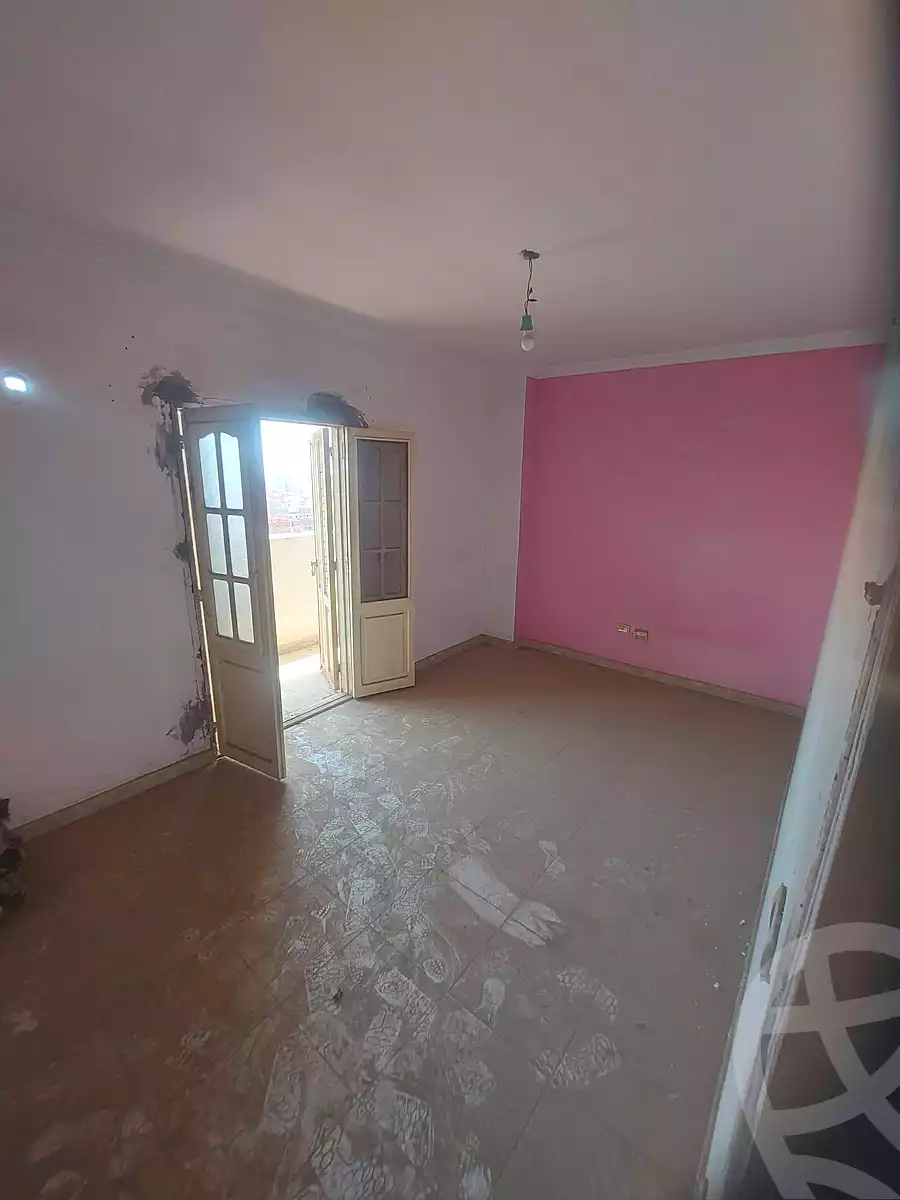 https://aqarmap.com.eg/ar/listing/7186648-for-sale-cairo-helwan-el-shareaa-el-sharby-st