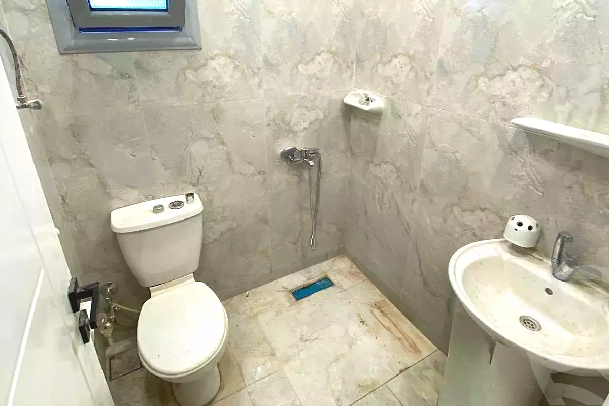 https://aqarmap.com.eg/ar/listing/7186781-for-sale-alexandria-sporting