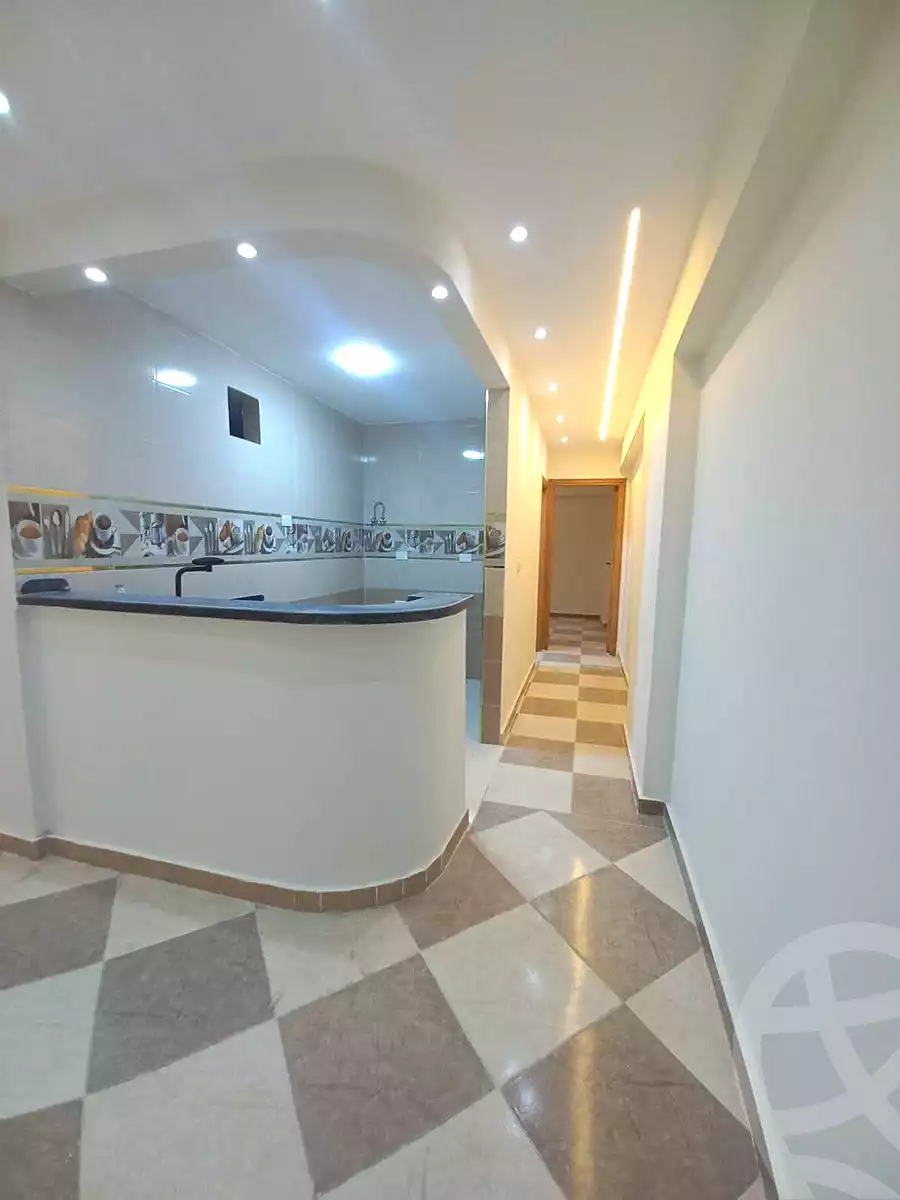 https://aqarmap.com.eg/ar/listing/7186851-for-sale-alexandria-sydy-bshr-sydy-bshr-bhry-gamal-abd-el-nasir-st