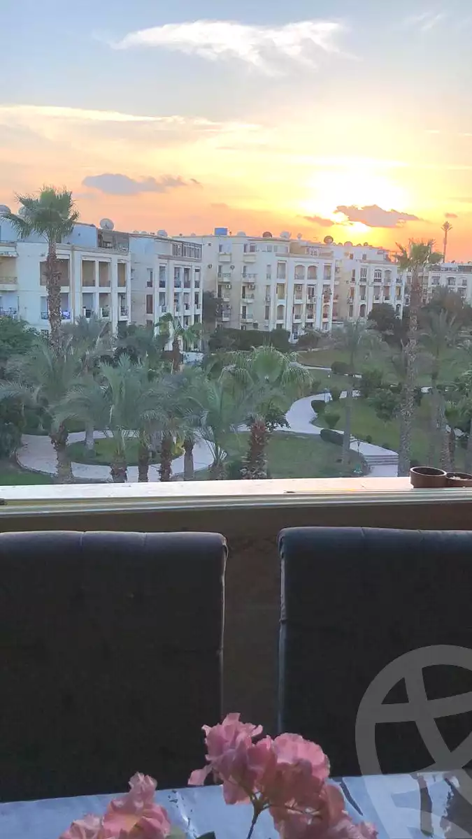 https://aqarmap.com.eg/ar/listing/7187038-for-sale-cairo-el-sheikh-zayed-city-compounds-hadayek-el-mohandiseen