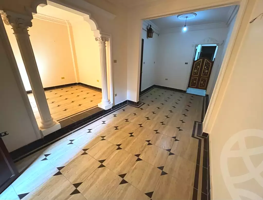 https://aqarmap.com.eg/ar/listing/7187228-for-sale-alexandria-sydy-bshr-sydy-bshr-bhry-gamal-abd-el-nasir-st