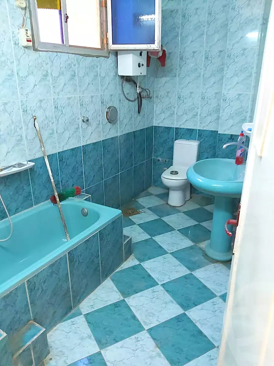 https://aqarmap.com.eg/en/listing/7187224-for-sale-el-minia-mdyn-lmny-taha-hussein-st