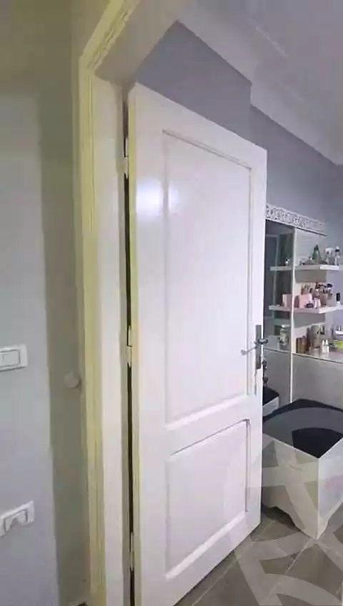 https://aqarmap.com.eg/ar/listing/7187527-for-sale-alexandria-al-agamy-el-hanouvel-al-haded-we-al-soulb-st