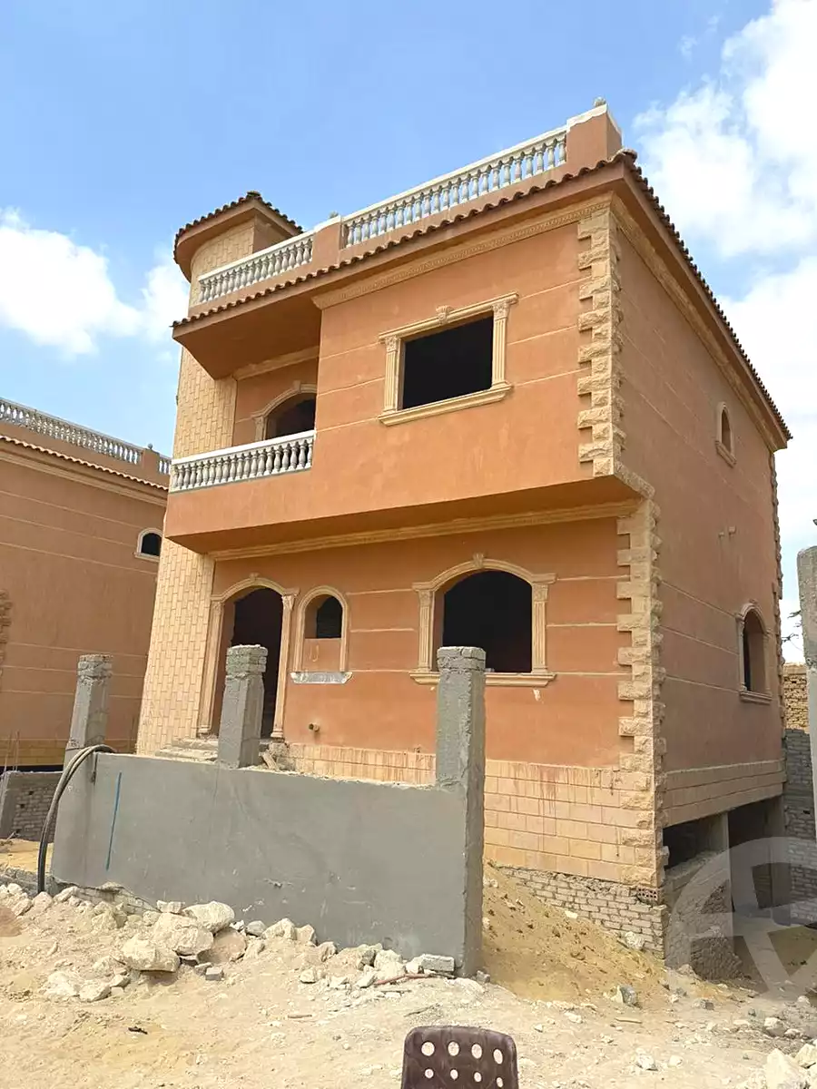https://aqarmap.com.eg/ar/listing/7187569-for-sale-cairo-6th-of-october-compounds-media-village