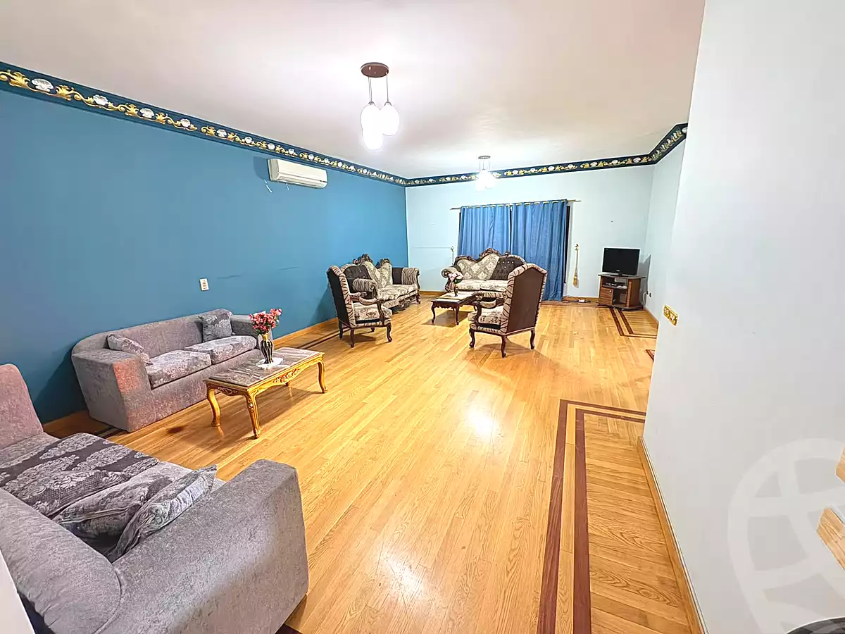 https://aqarmap.com.eg/ar/listing/7187727-for-rent-cairo-new-cairo-el-ahyaa-fourth-neighborhood-street-1