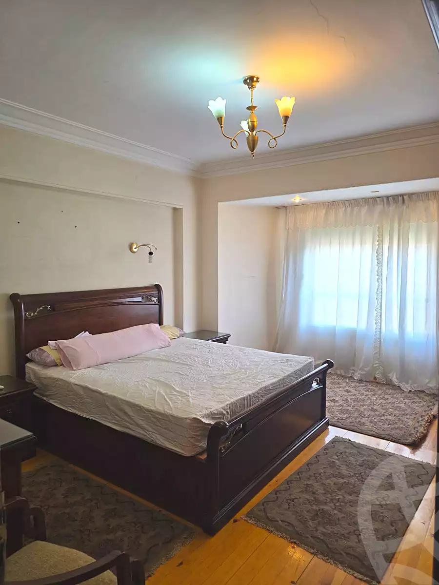 https://aqarmap.com.eg/ar/listing/7187812-for-rent-cairo-6th-of-october-el-hay-el-motamyz-first-touristic-village-el-shaheed-mohammed-abdul-latif-alshimi-st