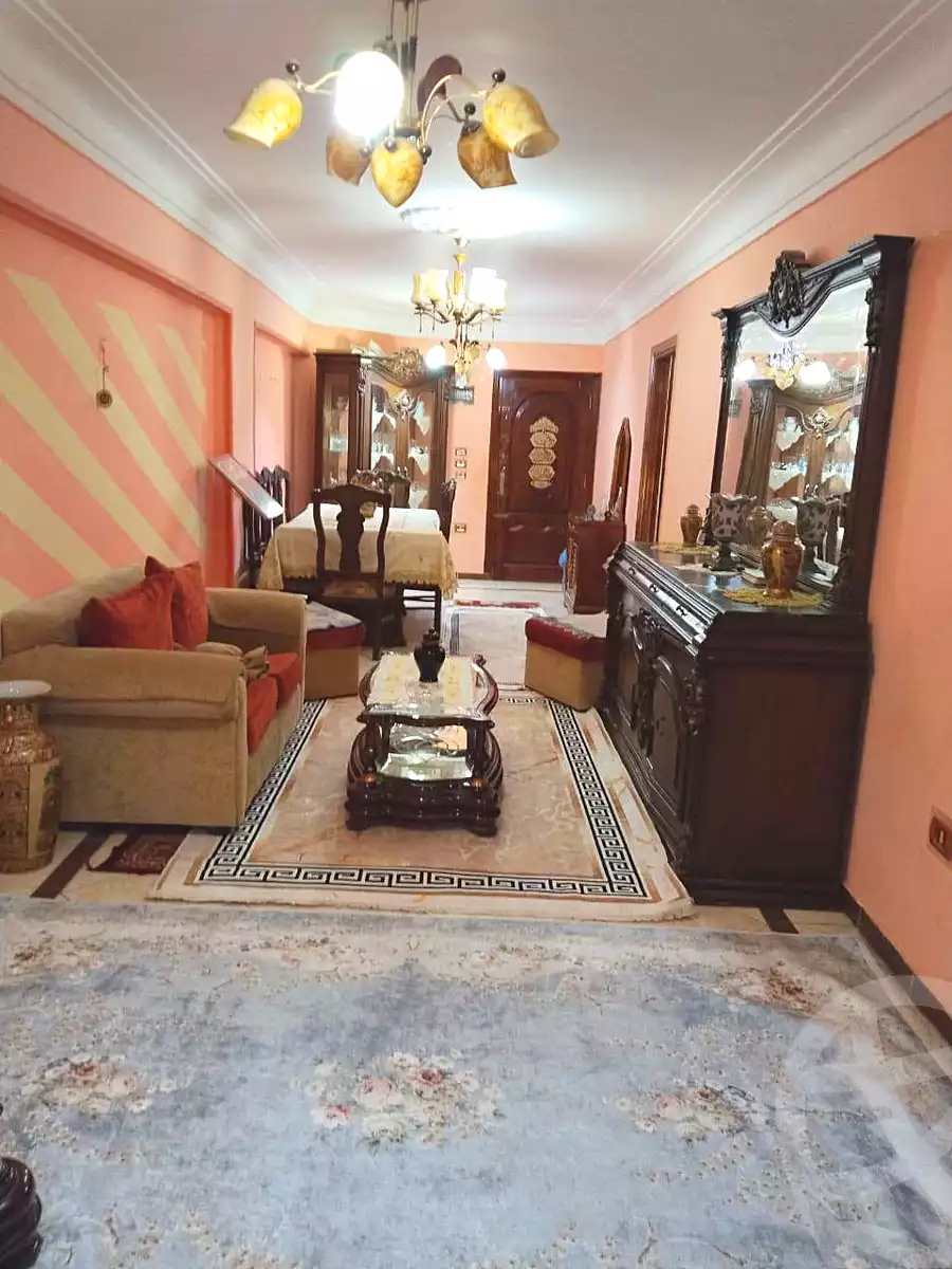 https://aqarmap.com.eg/en/listing/7187789-for-sale-alexandria-al-agamy-el-hanouvel-radwan-st