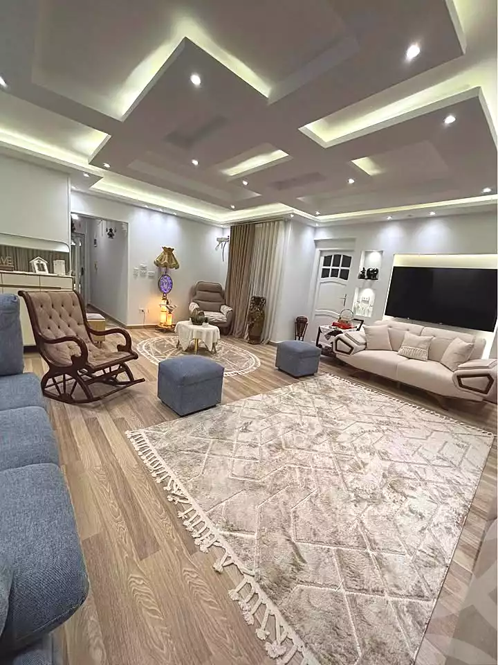 https://aqarmap.com.eg/ar/listing/7187866-for-sale-alexandria-lsywf-shamaa